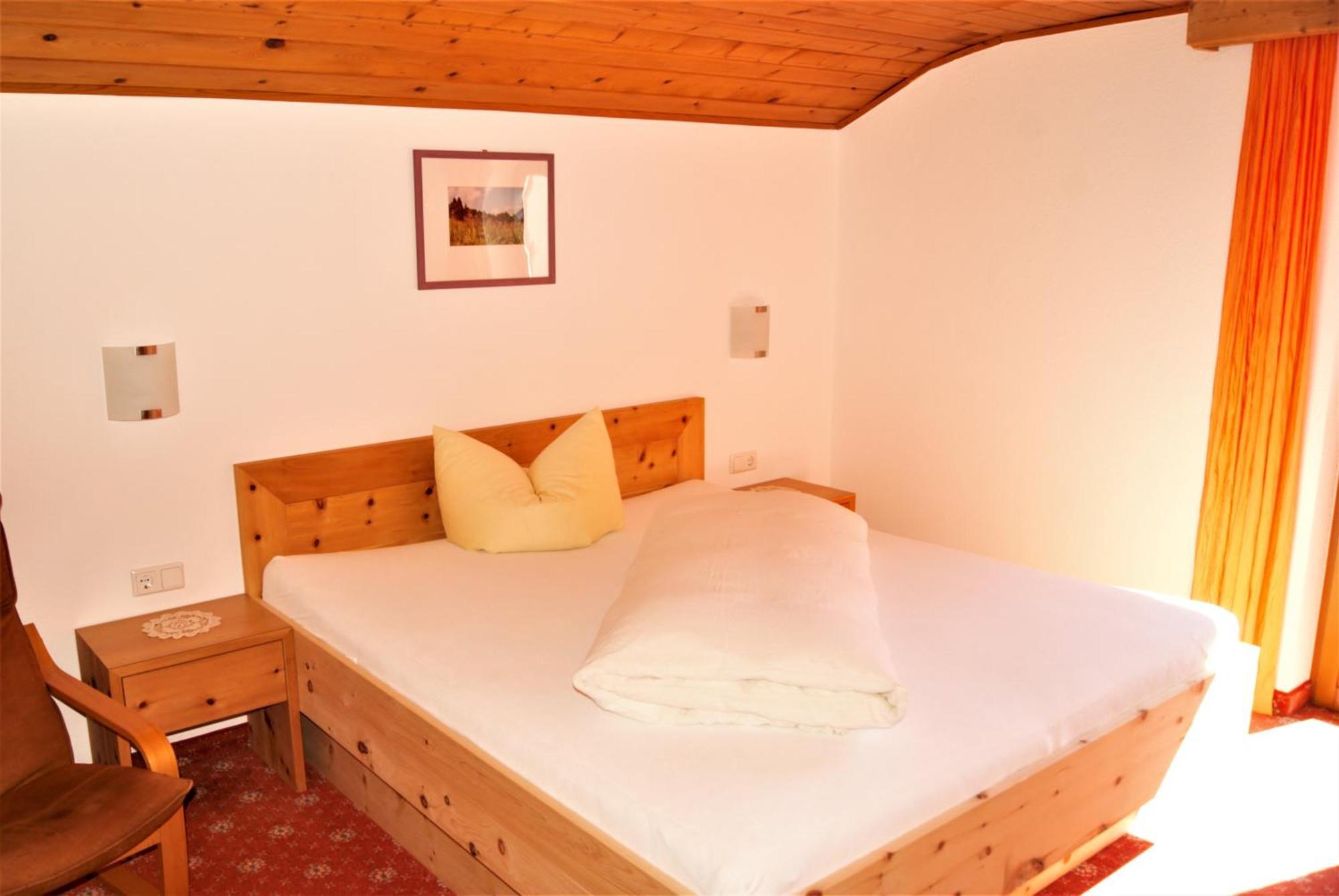 Landhaus St. Hubertus Kaunertal Oda fotoğraf